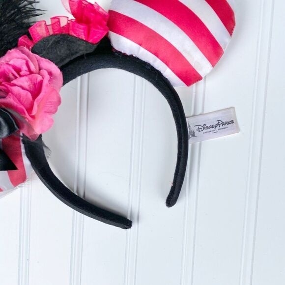 Disney parks pirate ears with feather plume - Picture 2 of 5